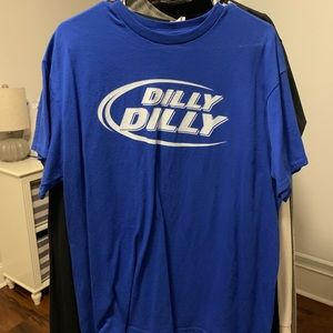 Royal Blue Dilly Dilly Bud Light Men’s Large T-shirt Short-sleeve